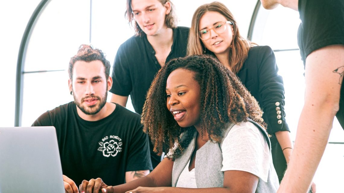 El Marketing de Guerrilla: ¿Qué es y como funciona? Tipos y ejemplos El Marketing de Guerrilla: ¿Qué es y como funciona? Tipos y ejemplos